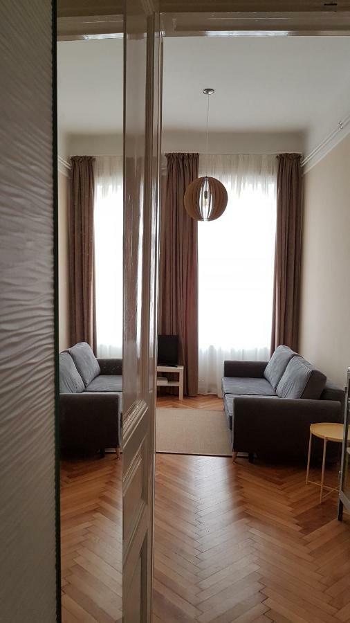 Cbs Apartments 부다페스트 외부 사진