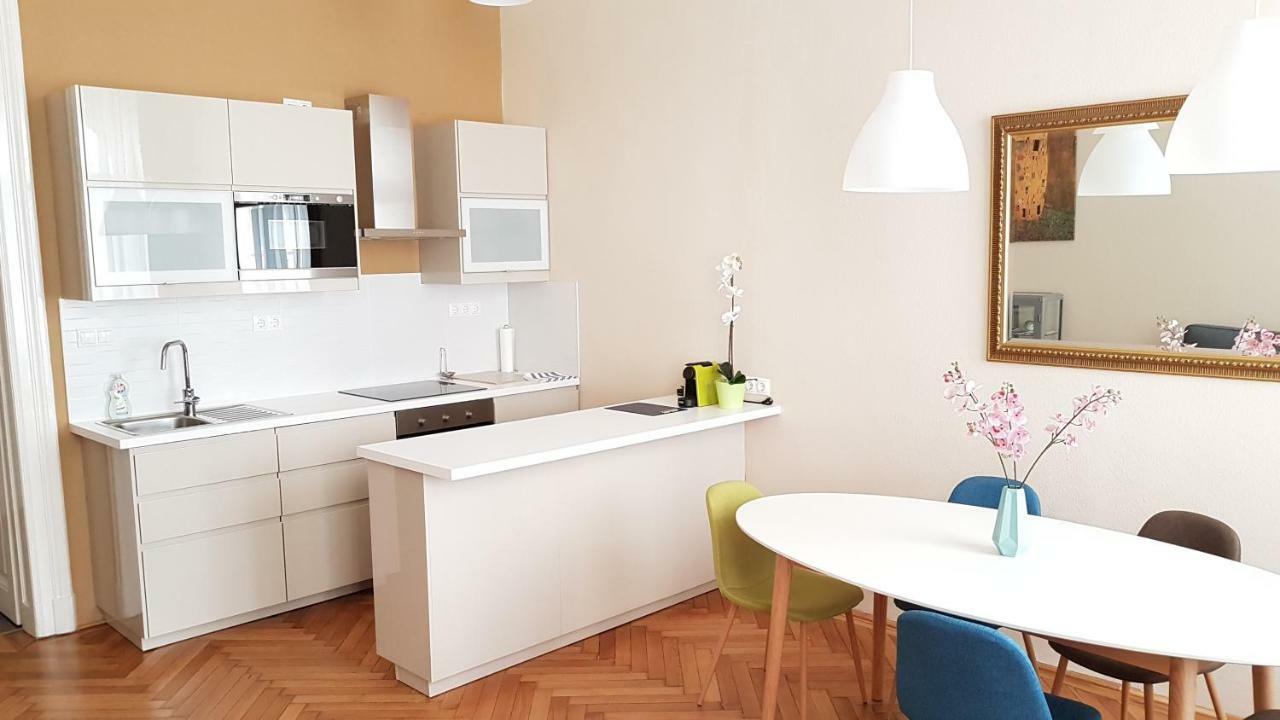 Cbs Apartments 부다페스트 외부 사진